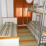 Guest house Pksc - Surfers House 3*