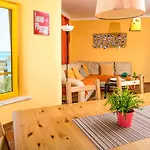 Pksc - Surfers House Guest house 3*