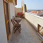 Pksc - Surfers House 3*