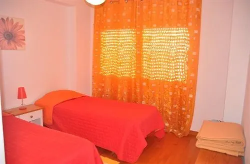 Πανσιόν Pksc - Surfers House 3*