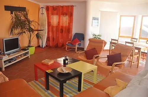 Πανσιόν Pksc - Surfers House