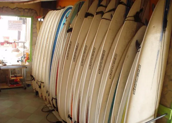 Πανσιόν Pksc - Surfers House 3*