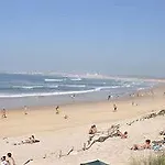 Pksc - Surfers House 3* Пениши
