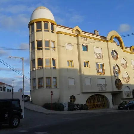 Pksc - Surfers House 3*