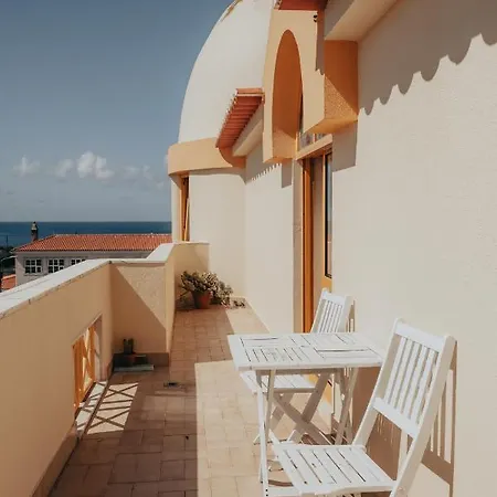 Pksc - Surfers House 3* Peniche