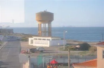 Pksc - Surfers House Pensionat Peniche