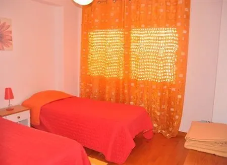 Pensionat Pksc - Surfers House 3*