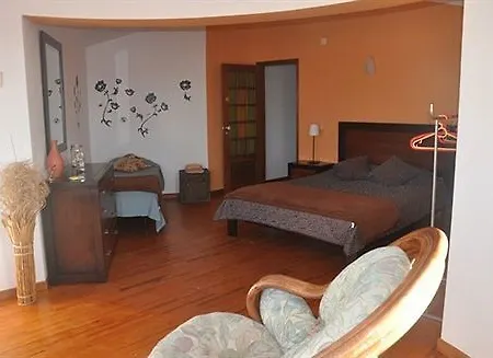 Pensionat Pksc - Surfers House Peniche