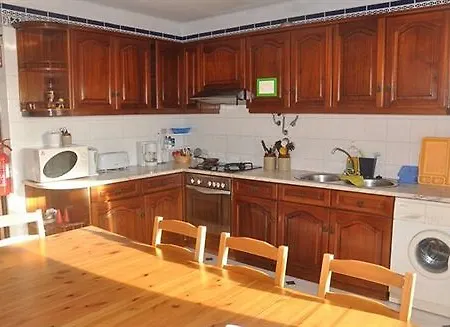 Vendégház Pksc - Surfers House 3*