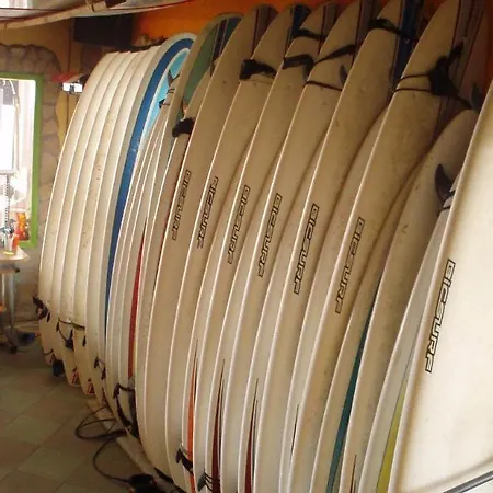 Pensionat Pksc - Surfers House 3*