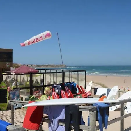 Pksc - Surfers House Pensionat