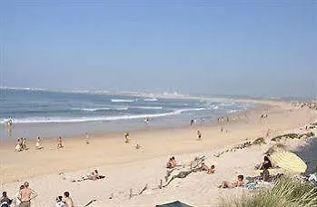 Pksc - Surfers House 3* Пениши